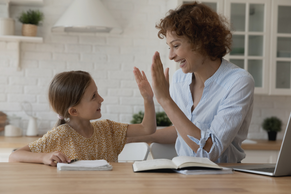 The Do’s and Don’ts of Praising Your Child
